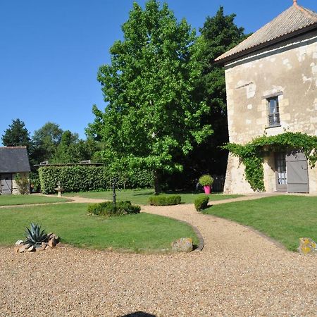 La Tour Du Grand Boust Longué Exterior foto