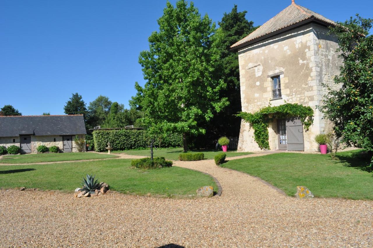 La Tour Du Grand Boust Longué Exterior foto